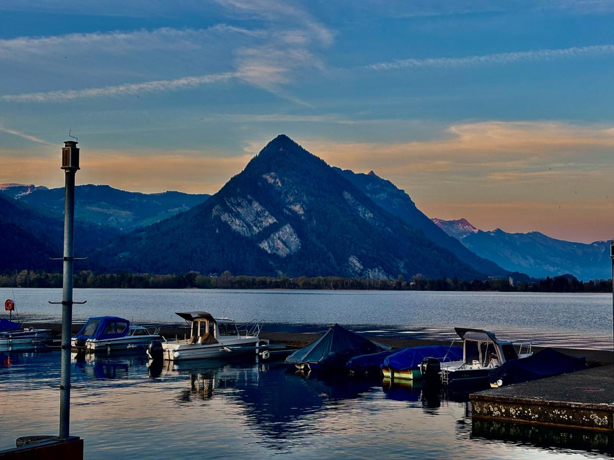 Au Bord Du Lac Därligen Εξωτερικό φωτογραφία