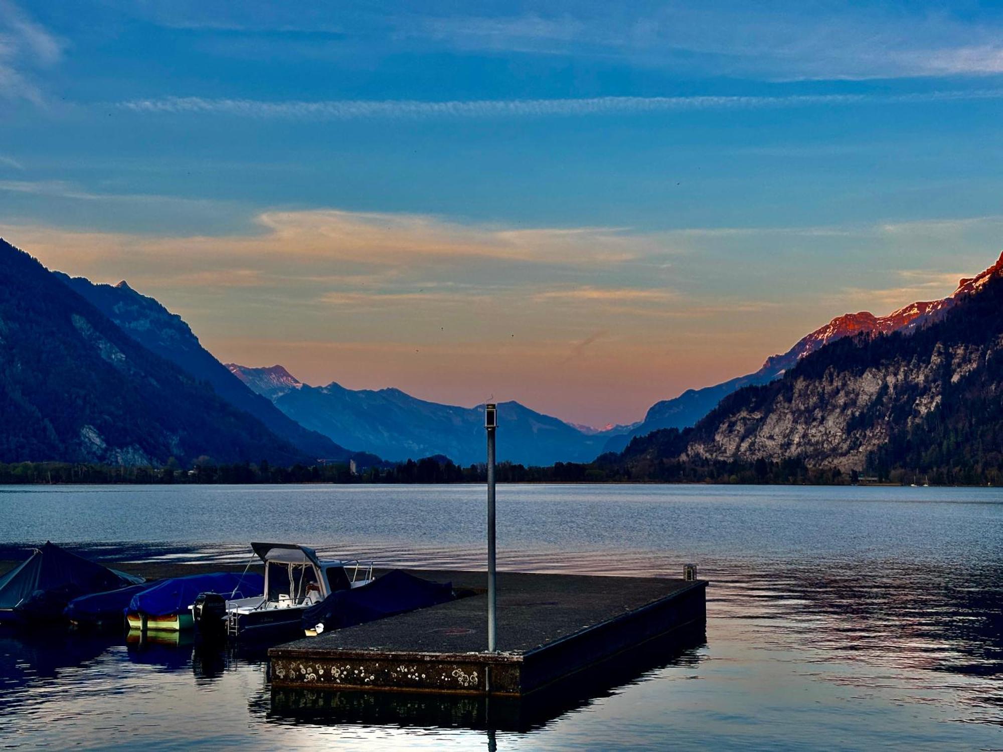 Au Bord Du Lac Därligen Εξωτερικό φωτογραφία